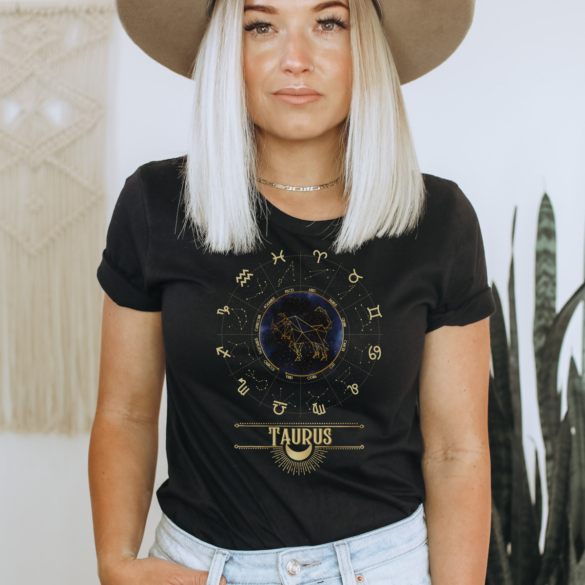 zodiac tshirt, Taurus tee, horoscope, birthday t-shirt, gift for Taurus, gift for her, April birthday gift, May birthday gift, April girl, May girl, Taurus girl, Taurus birthday, Taurus zodiac, Taurus horoscope, Astrology, Taurus sign, Zodiac constellation, horoscope shirt, gift for taurus