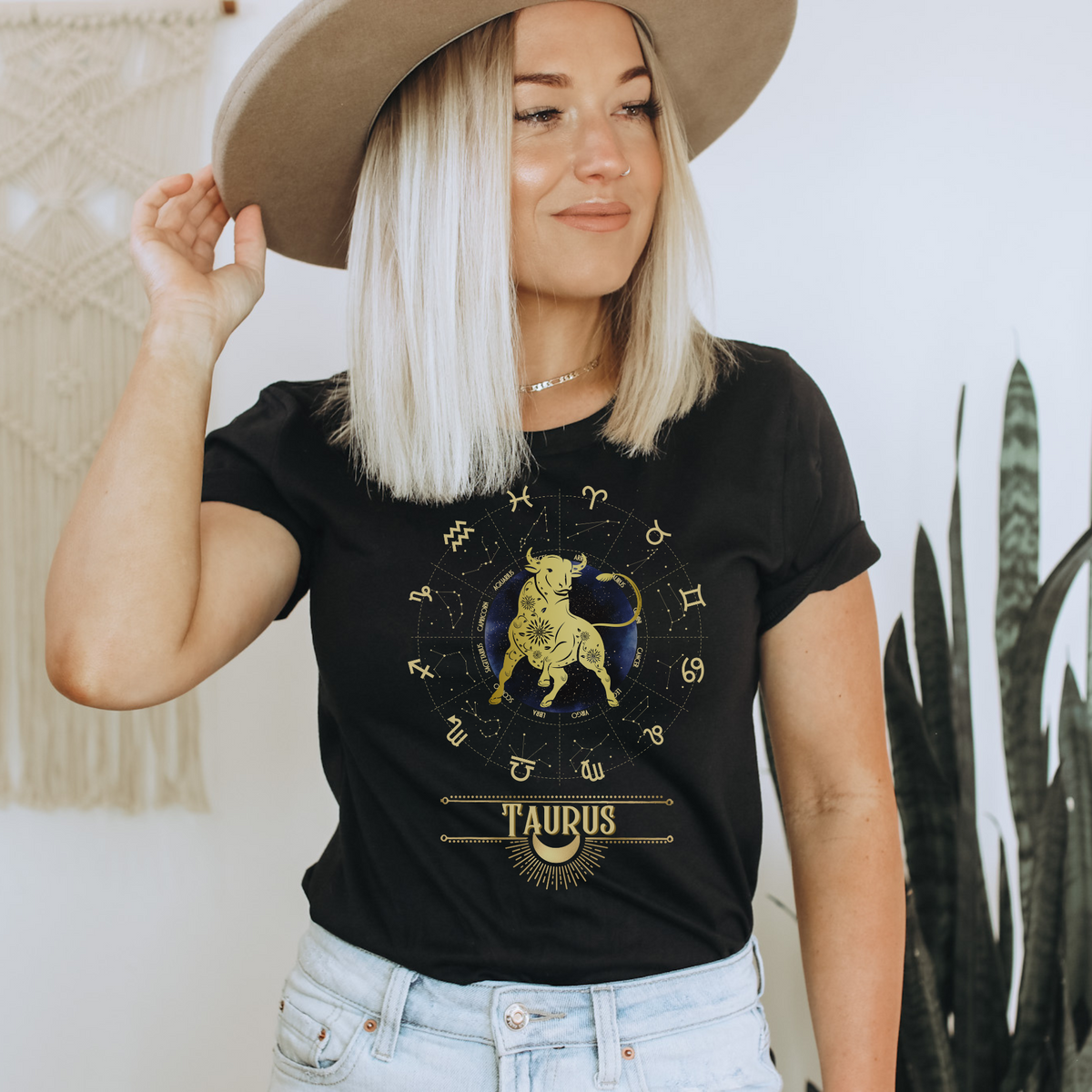 zodiac tshirt, Taurus tee, horoscope, birthday t-shirt, gift for Taurus, gift for her, April birthday gift, May birthday gift, April girl, May girl, Taurus girl, Taurus birthday, Taurus zodiac, Taurus horoscope, Astrology, Taurus sign, Zodiac constellation, horoscope shirt, gift for taurus