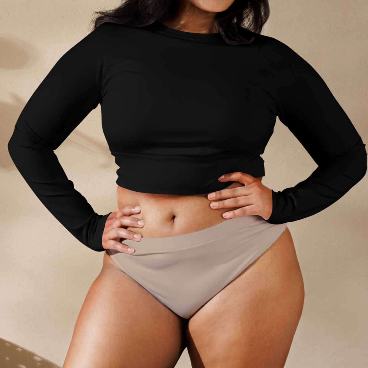 Velisse Origin Long-sleeve crop top, crop top, SPF top, minimalistic top, minimalistic swimwear, minimalistic bikini top, black long sleeve
